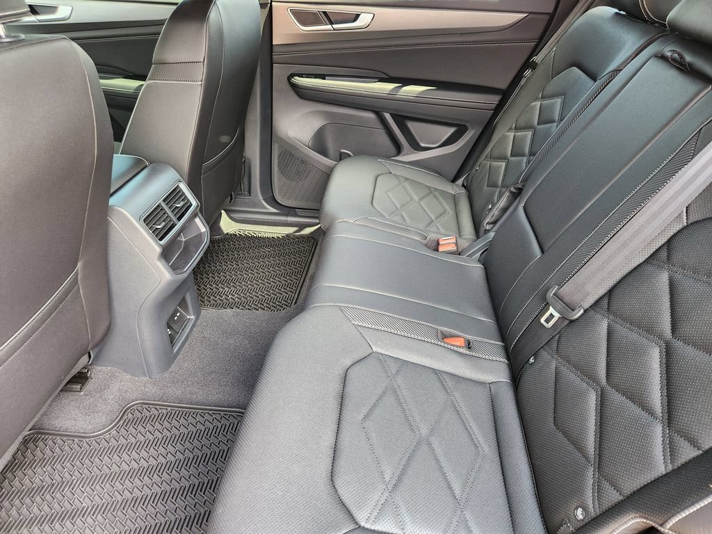 Used 2026 Volkswagen Atlas Cross Sport SE AWD/4WD image 19