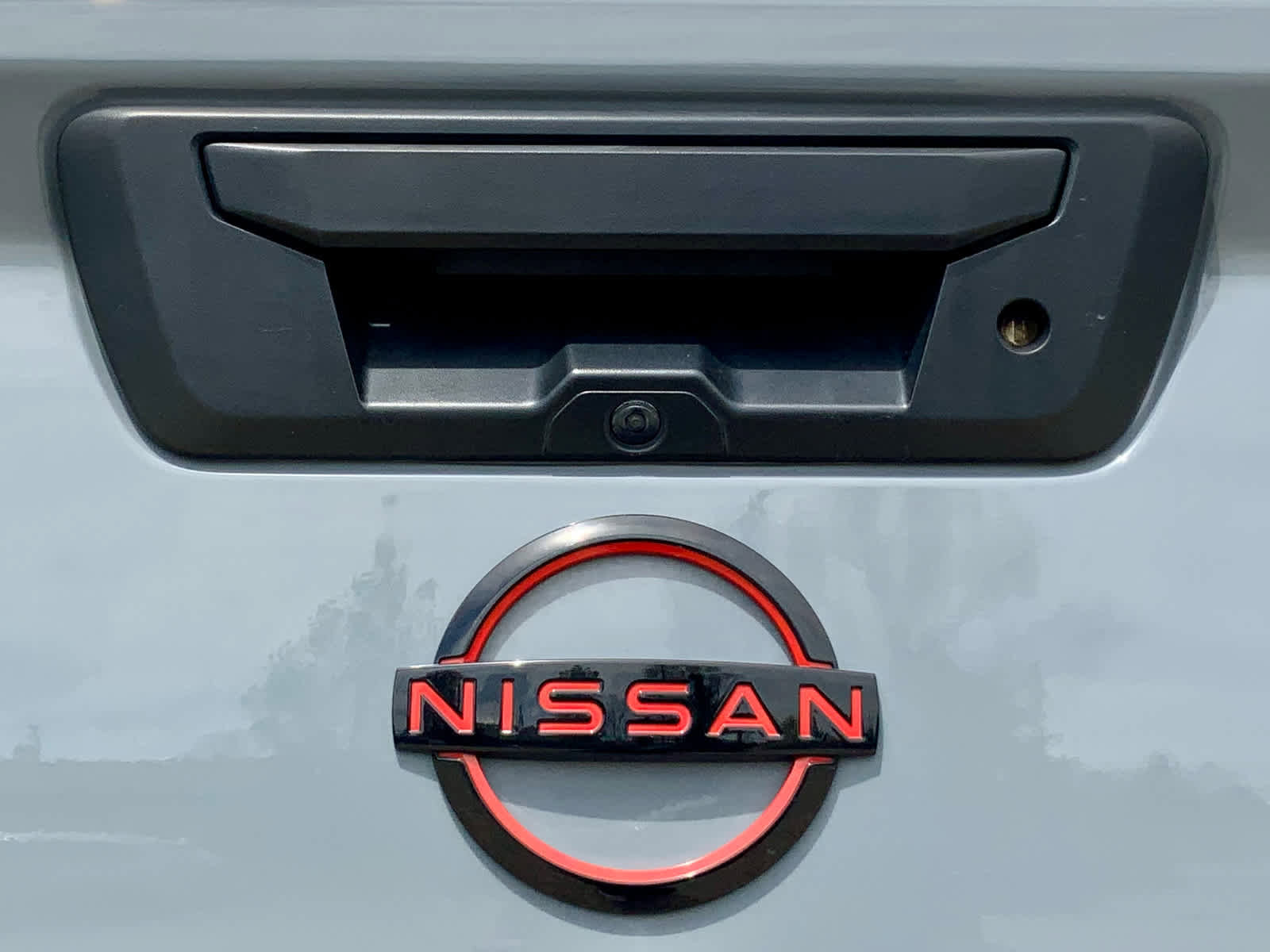Used 2023 Nissan Frontier PRO-4X w/ Pro-4X Premium Package AWD/4WD image 18