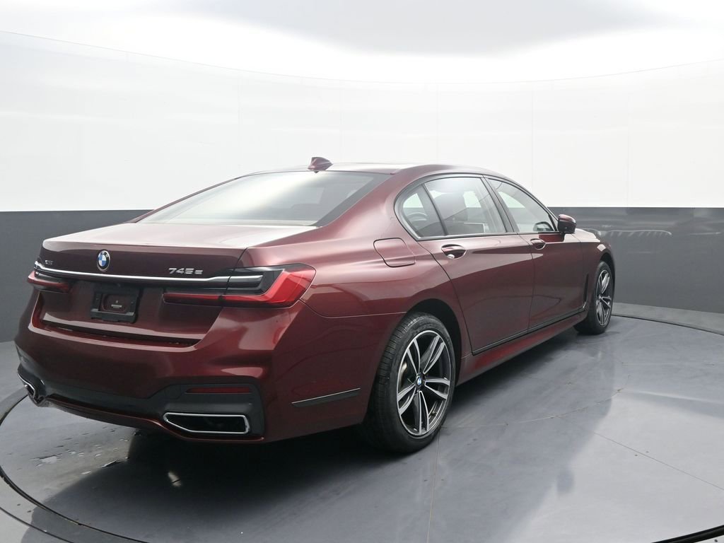 Used 2020 BMW 745e xDrive image 7