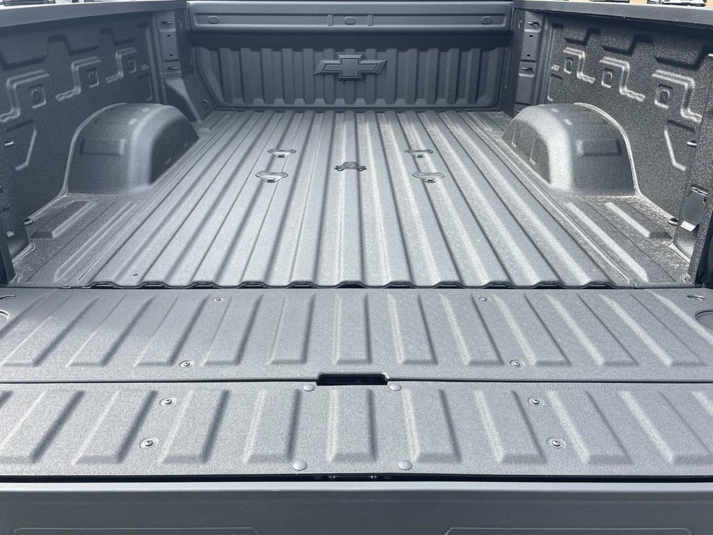 New 2026 Chevrolet Silverado 2500 ZR2 image 12