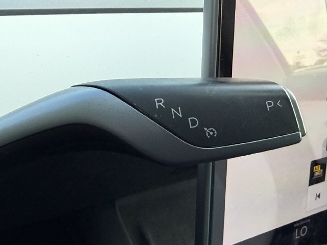 Used 2022 Tesla Model Y Long Range AWD/4WD image 20