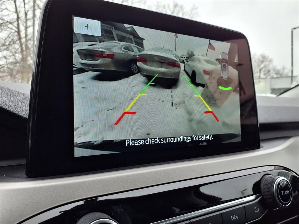 Used 2022 Ford Escape SEL image 8