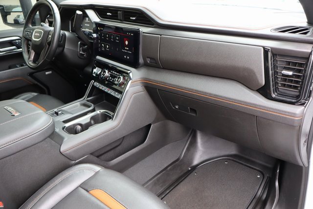 Used 2025 GMC Sierra 2500 AT4 w/ AT4 Premium Plus Package image 42