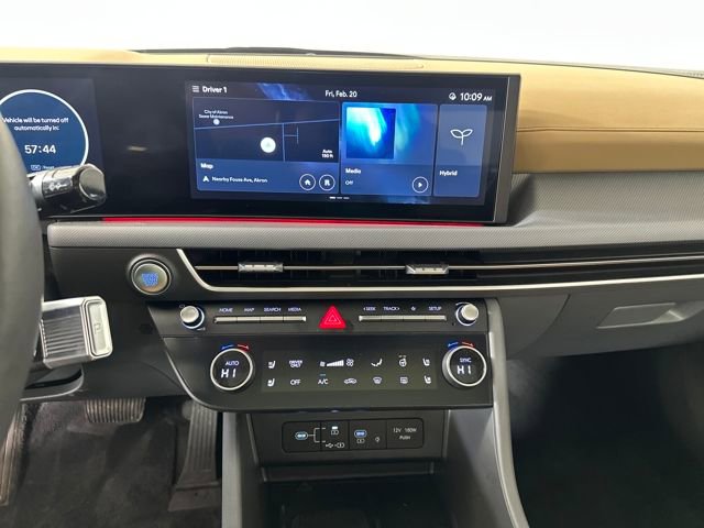 Used 2025 Hyundai Sonata Limited image 21