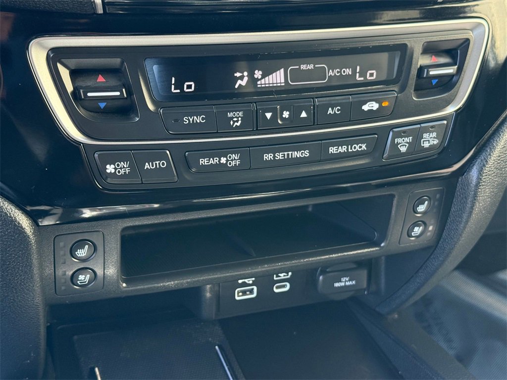 Used 2024 Honda Passport Black Edition image 23