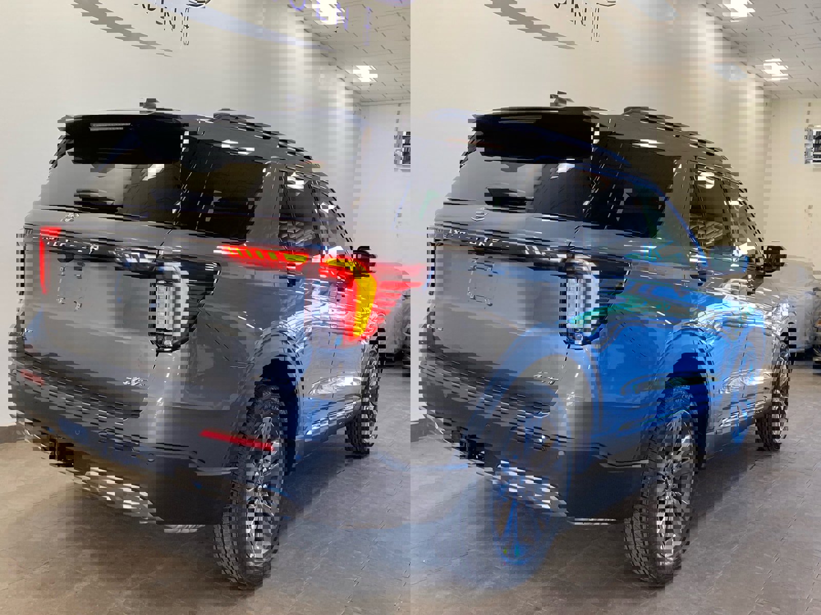 New 2026 Ford Explorer Active w/ Active Comfort Package image 16