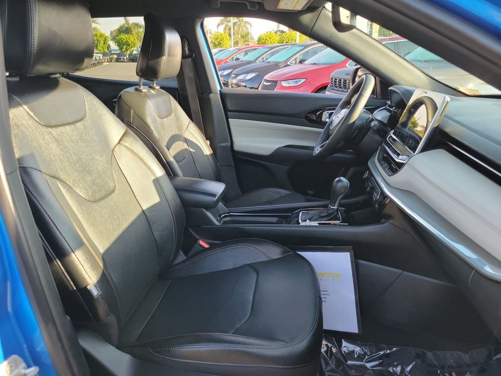 Used 2023 Jeep Compass Limited w/ Elite Group image 14