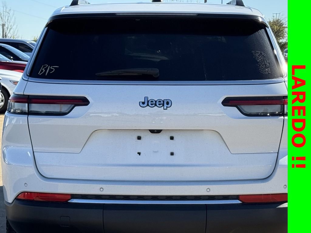 Used 2023 Jeep Grand Cherokee L Laredo image 6