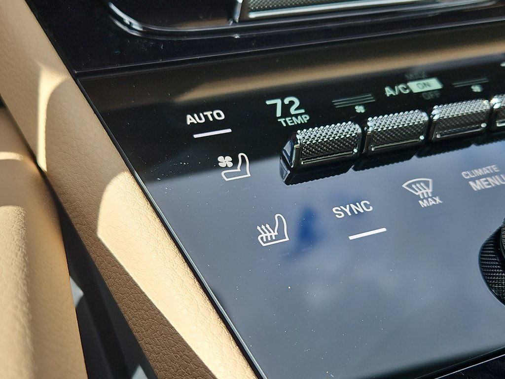 New 2026 Porsche Cayenne AWD/4WD image 20