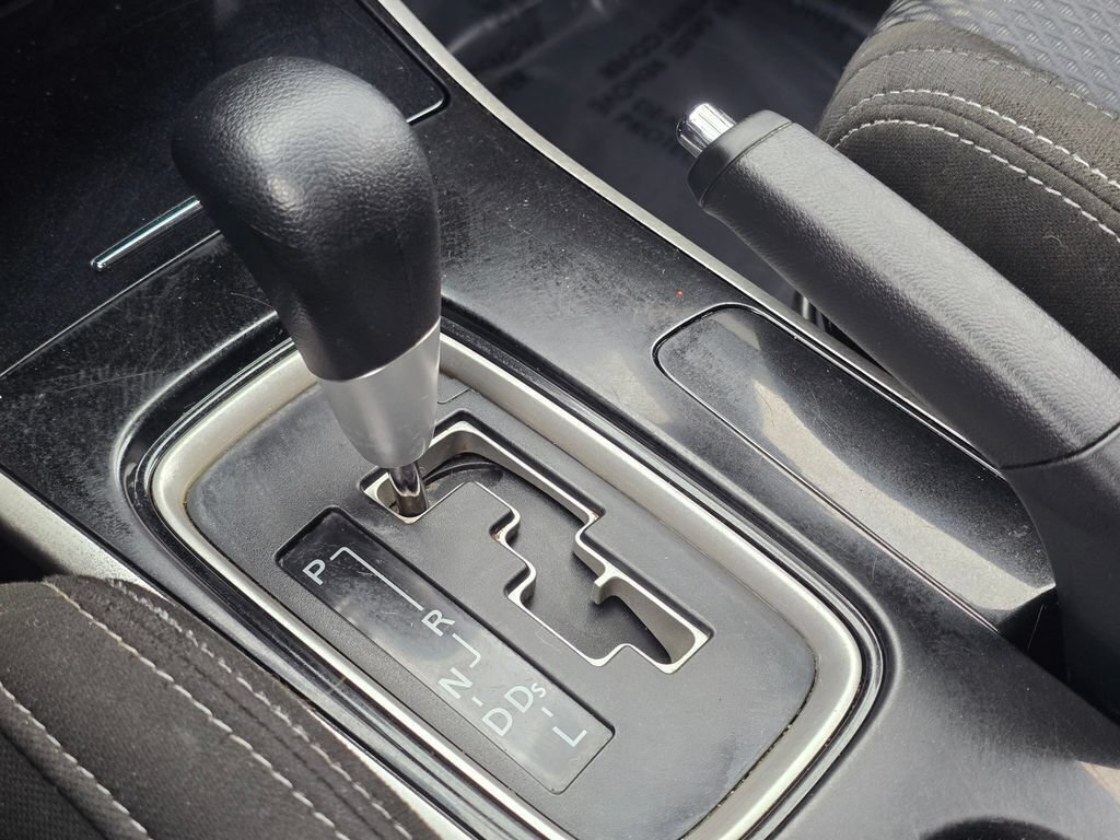 Used 2018 Mitsubishi Outlander ES FWD image 34