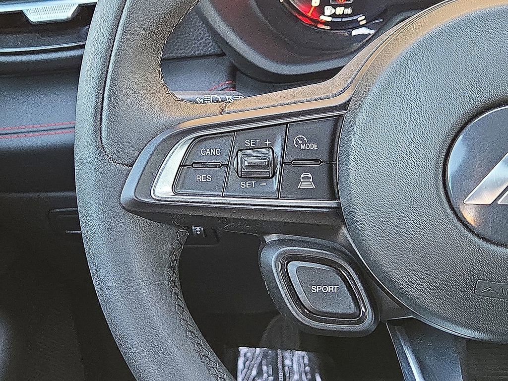 Used 2024 Dodge Hornet GT image 19