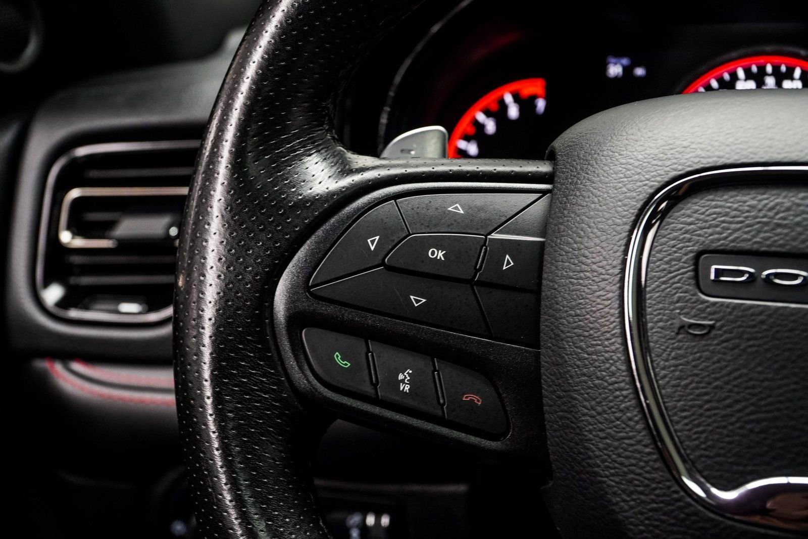 Used 2024 Dodge Durango GT image 28