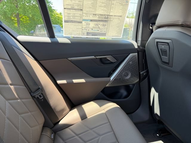 New 2027 BMW 550e xDrive AWD/4WD image 20