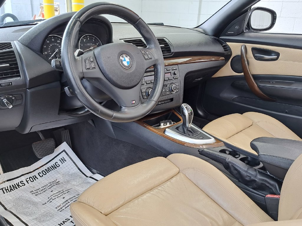 Used 2012 BMW 135i Convertible RWD image 8