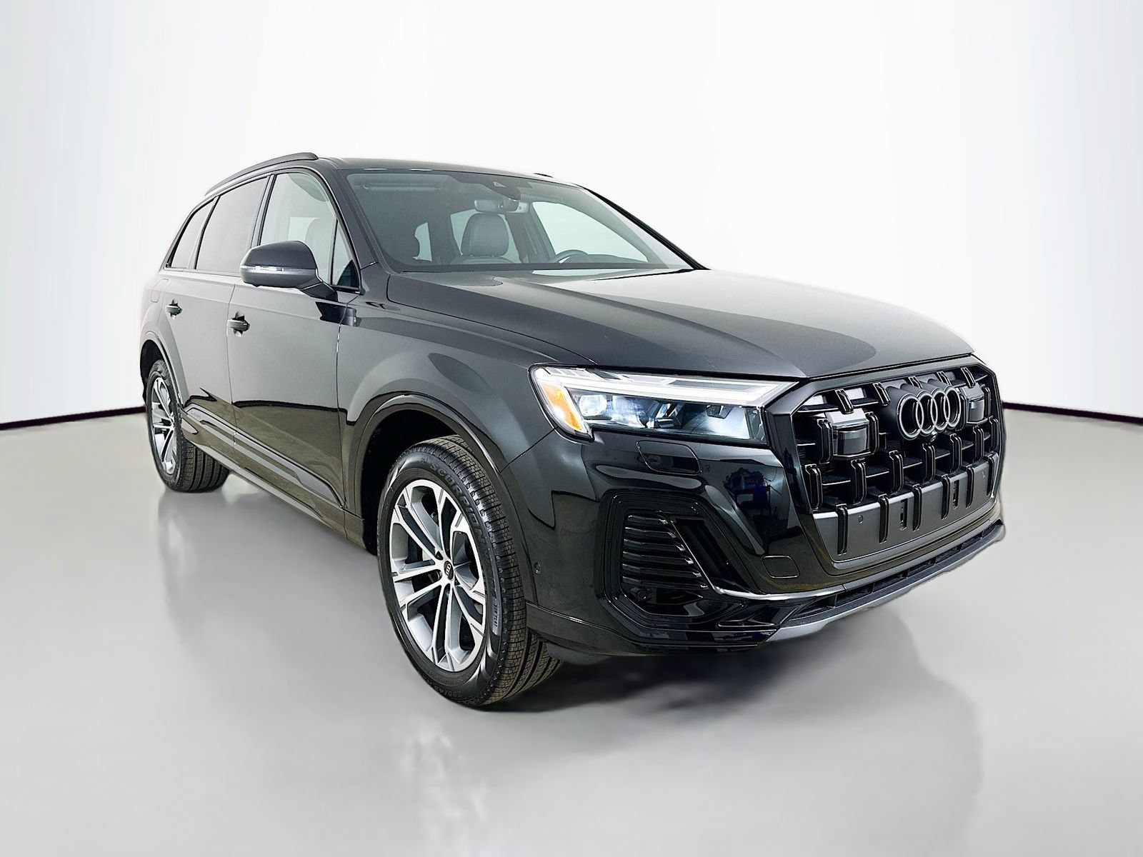 New 2026 Audi Q7 2.0T Premium AWD/4WD image 3