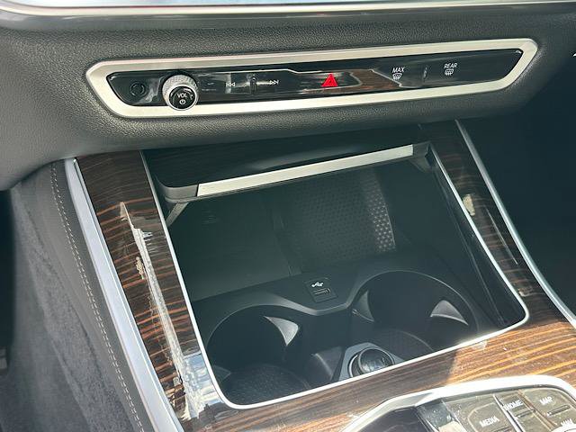 Used 2026 BMW X5 xDrive40i AWD/4WD image 29