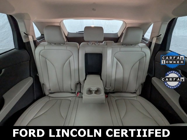 Certified 2022 Lincoln Nautilus AWD w/ Premium Package image 18