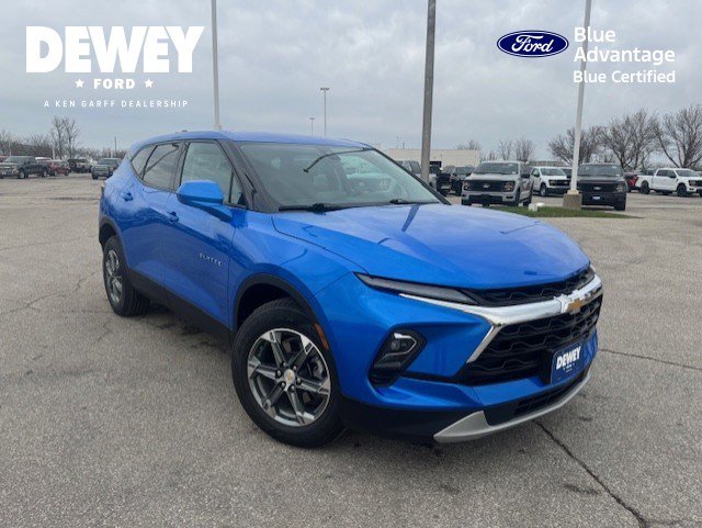 Used 2024 Chevrolet Blazer LT image 1