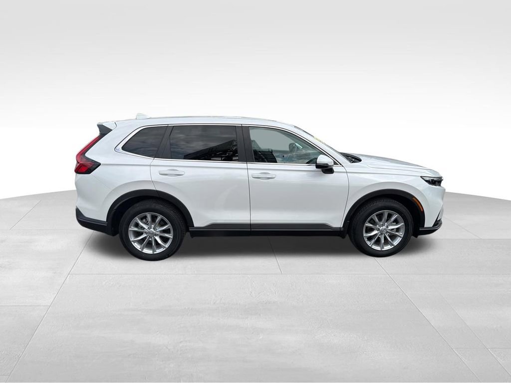 Used 2025 Honda CR-V EX image 11