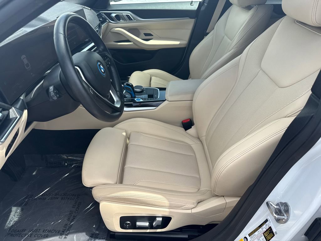 Certified 2022 BMW i4 eDrive40 w/ Premium Package RWD image 21