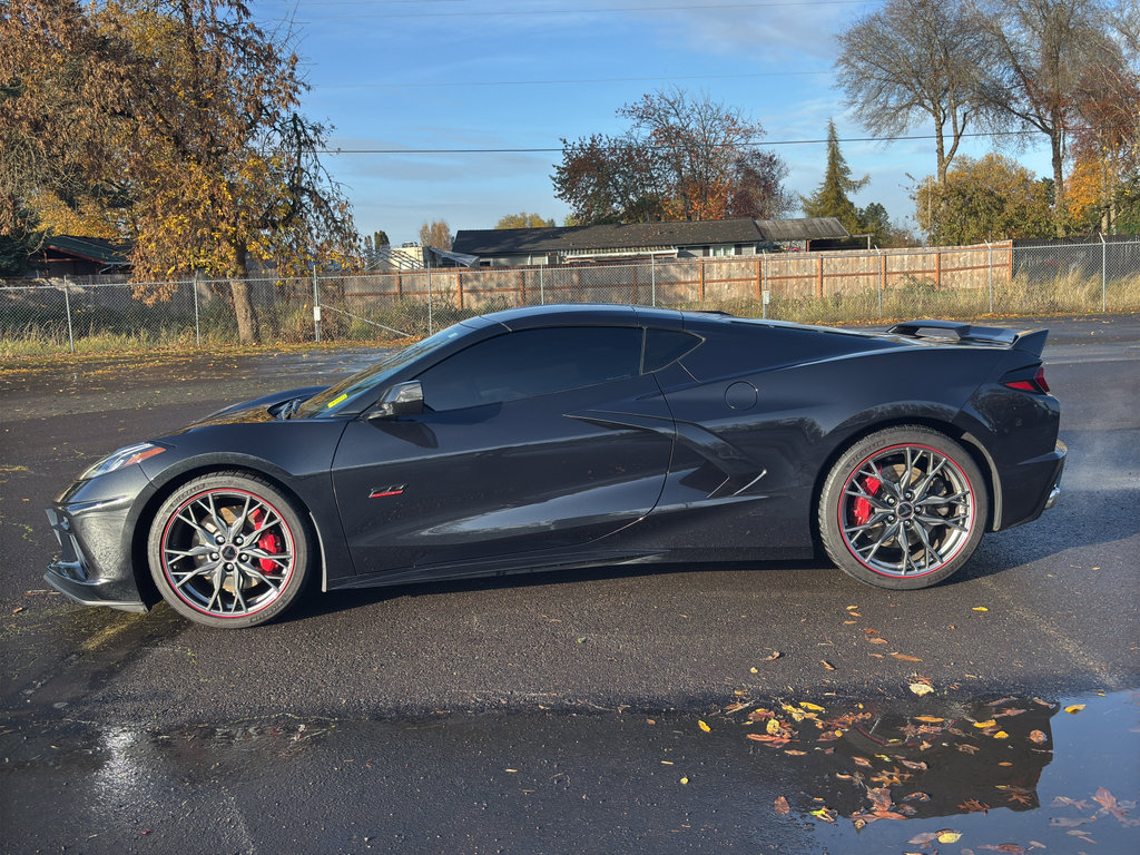 Used 2023 Chevrolet Corvette Stingray Premium Cpe w/ Z51 Performance Package image 21