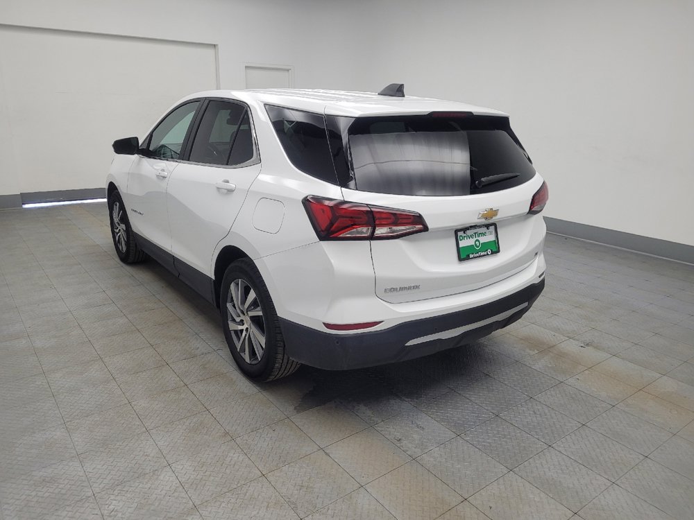 Used 2024 Chevrolet Equinox LT w/ LPO, Floor Liner Package image 5