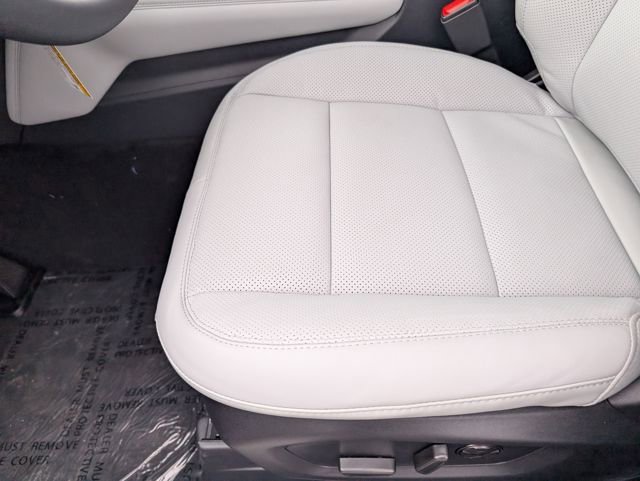 New 2026 Ford Explorer Platinum w/ LUX Leather Package image 24