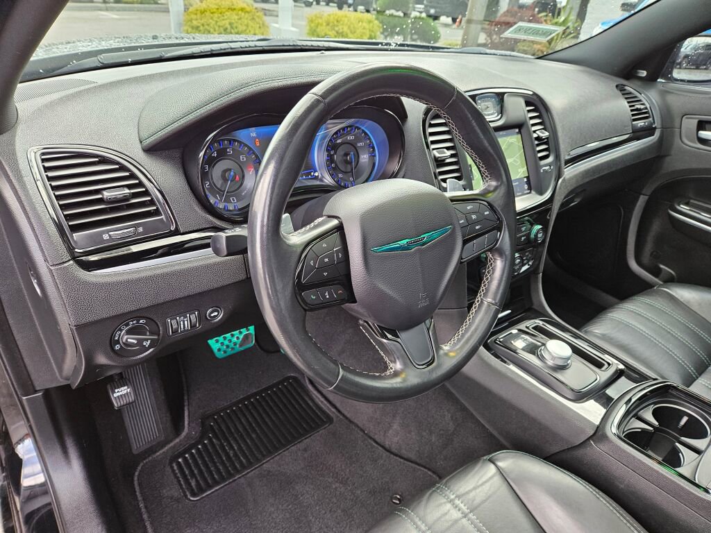 Used 2019 Chrysler 300 S w/ 300S Premium Group image 21
