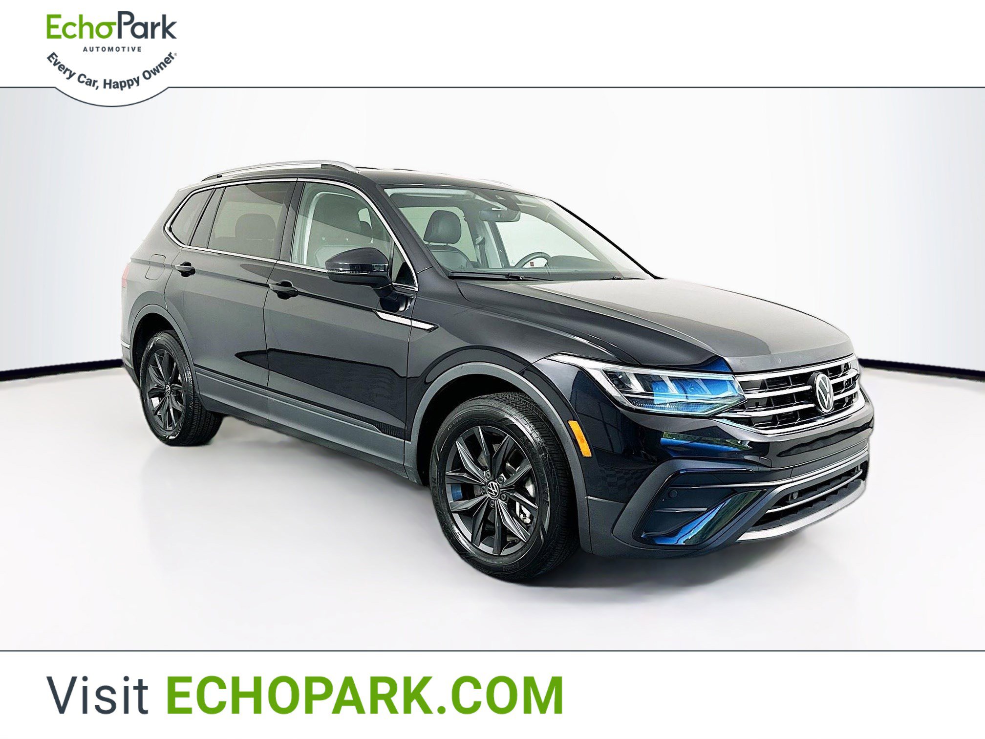 Used 2024 Volkswagen Tiguan SE