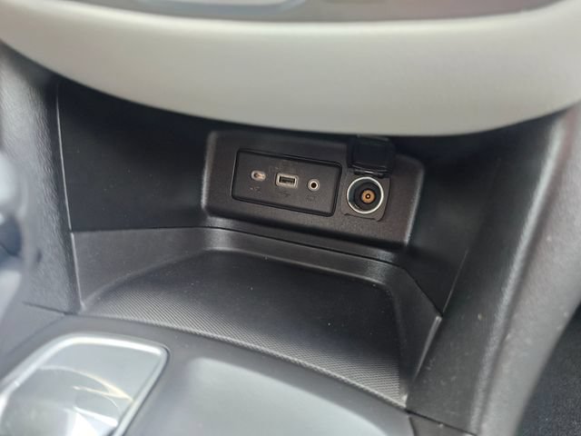 Used 2022 Chevrolet Equinox LT FWD image 24