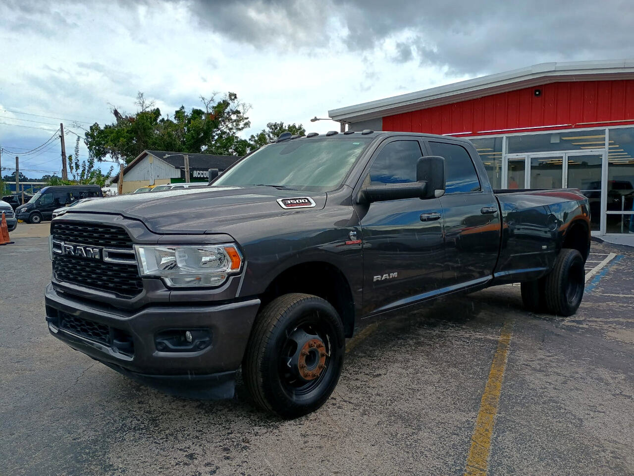 Used 2022 RAM 3500 Big Horn w/ Level A Equipment Group image 3