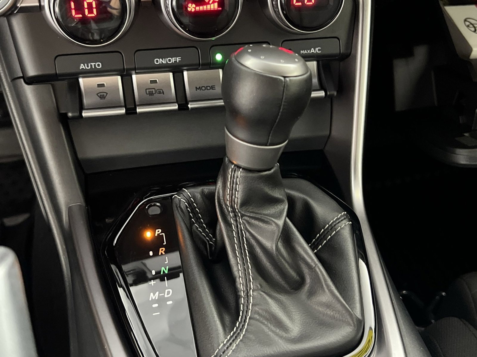 Used 2024 Toyota GR86 image 23