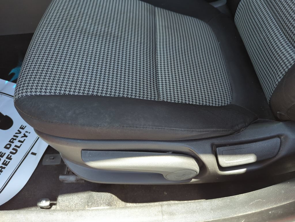 Used 2020 Hyundai Kona SE FWD image 34