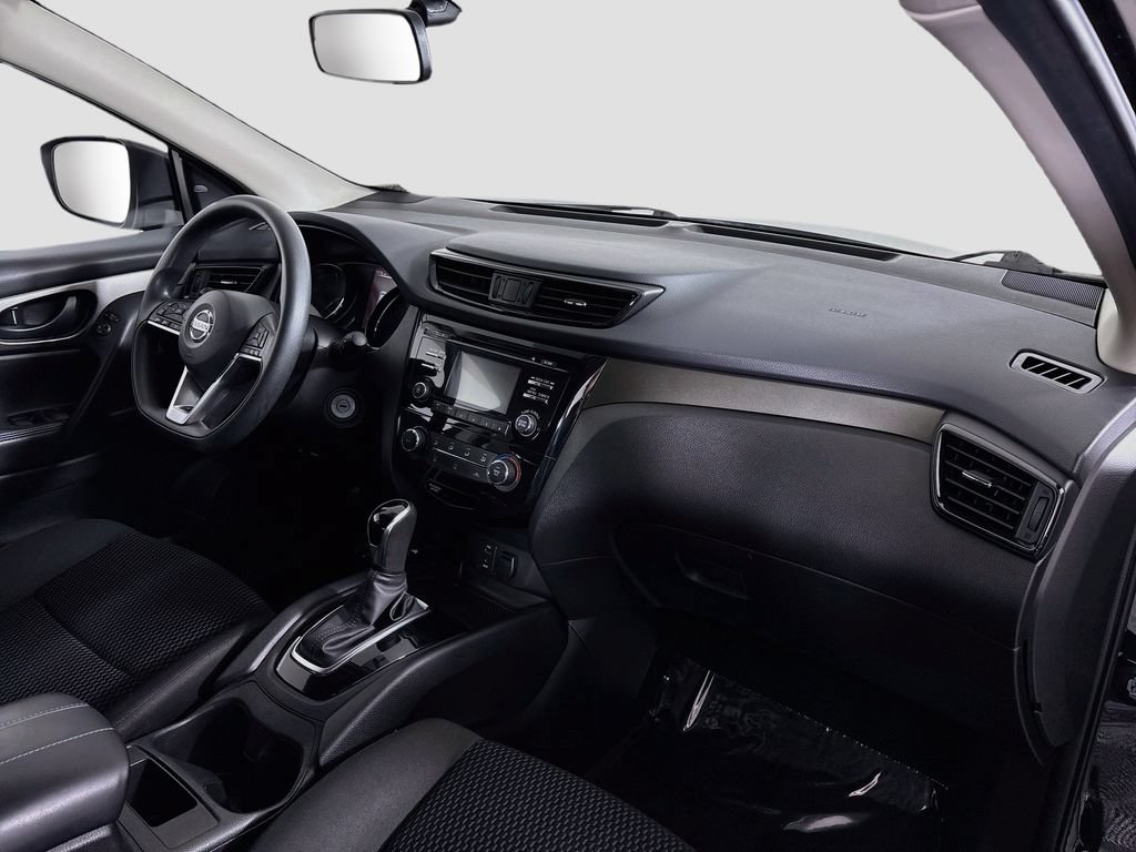 Used 2018 Nissan Rogue Sport S AWD/4WD image 28