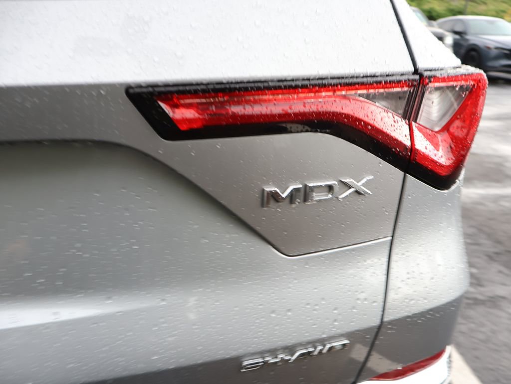 Used 2024 Acura MDX SH-AWD w/ Advance Package image 8