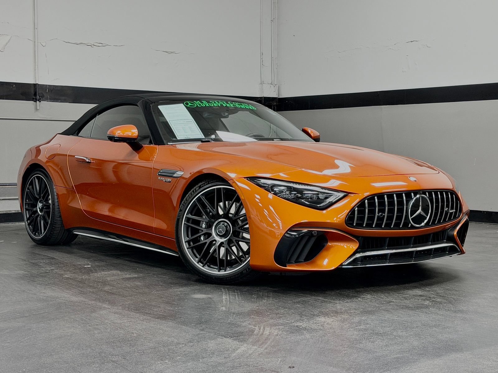 Used 2024 Mercedes-Benz SL 63 AMG 4MATIC image 2