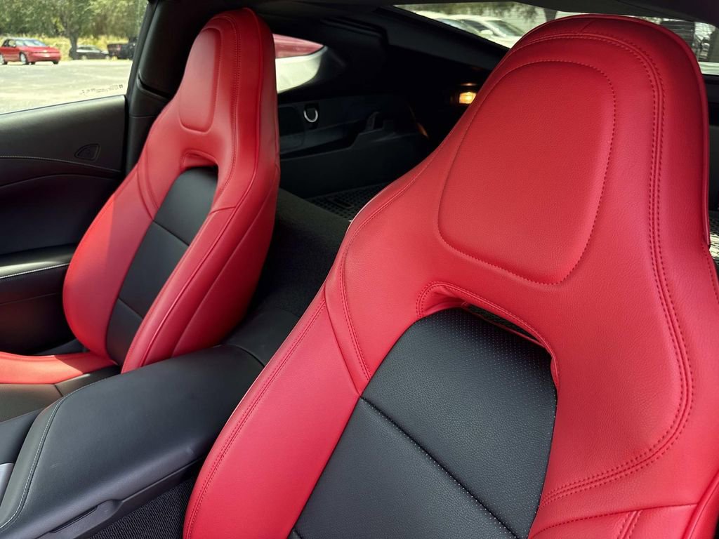 Used 2019 Chevrolet Corvette Stingray Coupe w/ Carbon Flash Badge Package RWD image 15