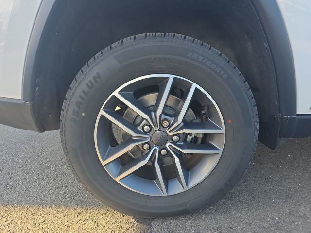 Used 2022 Jeep Grand Cherokee Limited AWD/4WD image 11