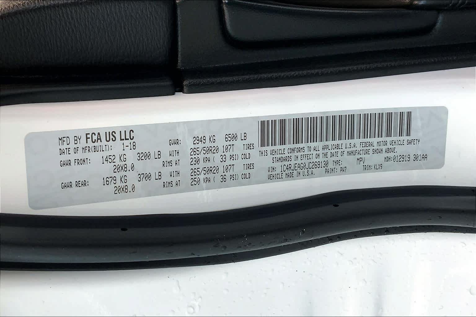 Used 2018 Jeep Grand Cherokee Altitude RWD image 34