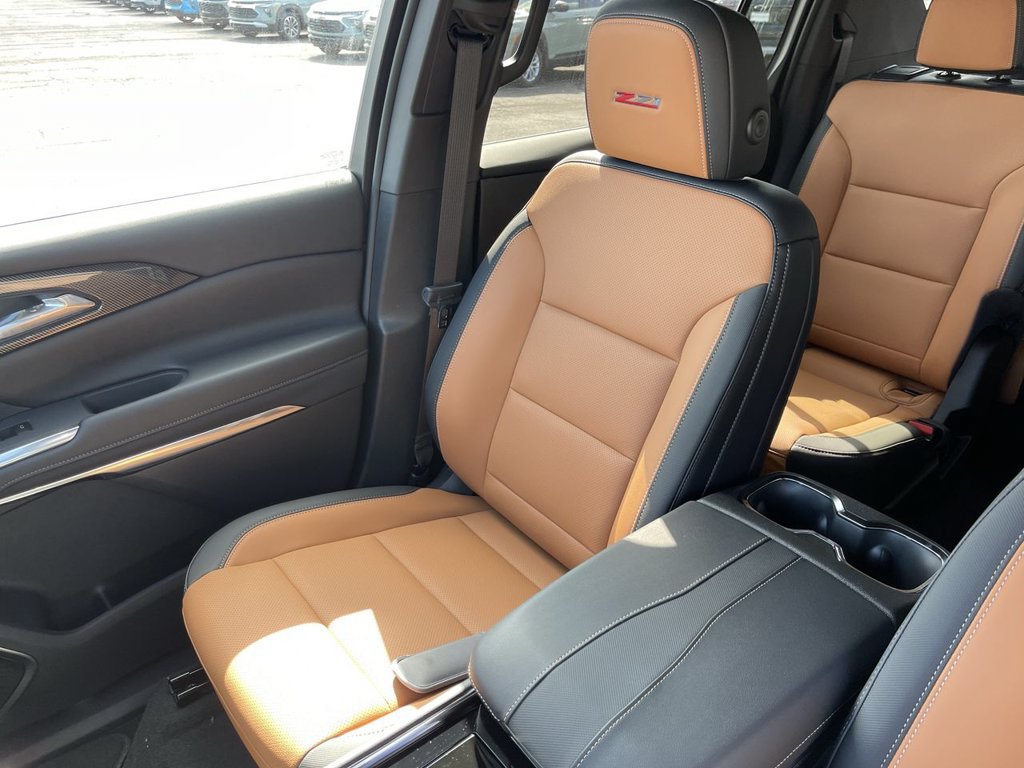 New 2027 Chevrolet Traverse Z71 w/ Enhanced Driving Package AWD/4WD image 26