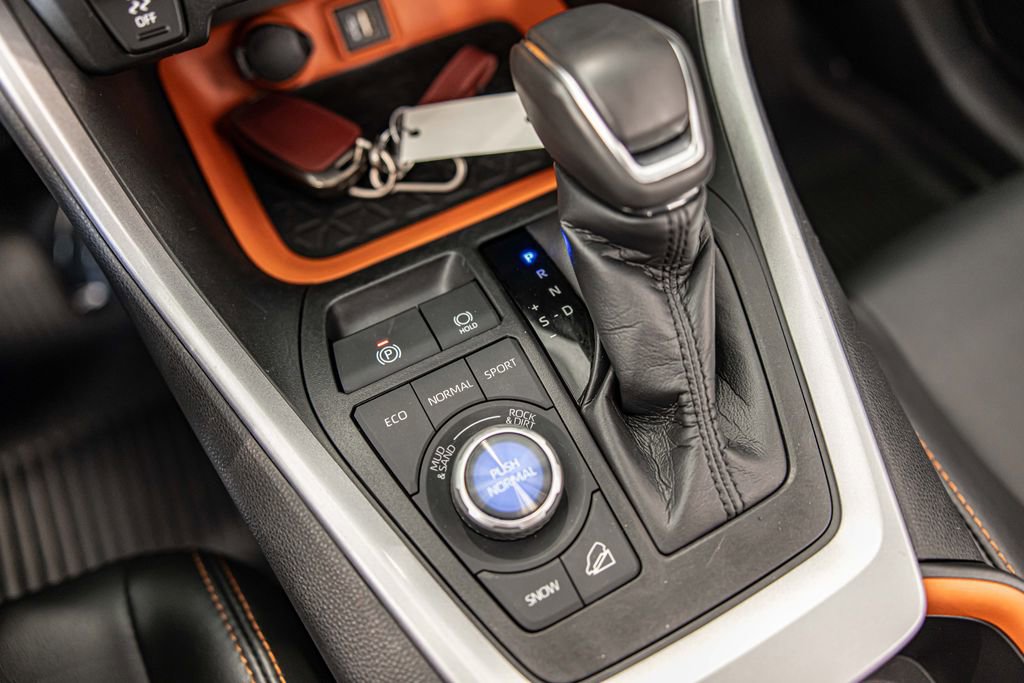 Used 2024 Toyota RAV4 Adventure image 28