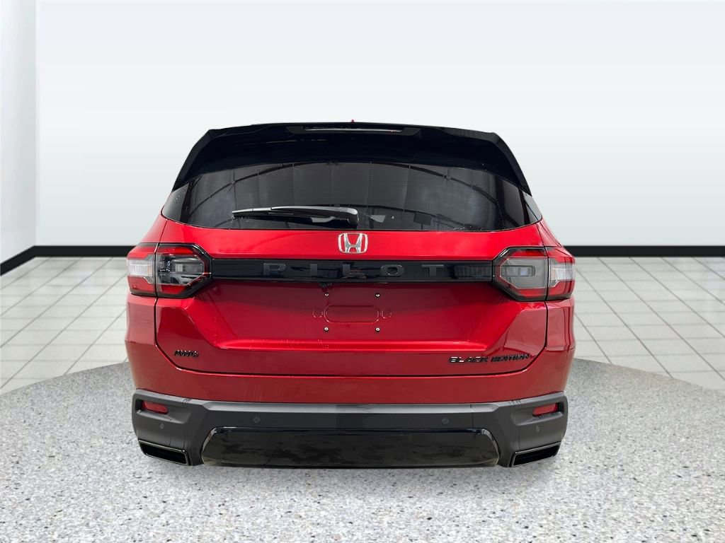 New 2026 Honda Pilot Black Edition image 4