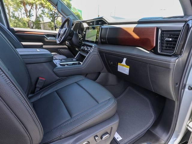 New 2026 GMC Sierra 2500 Denali AWD/4WD image 24