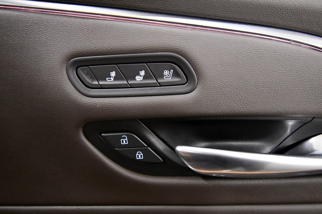 Used 2022 Cadillac Escalade Sport w/ Touring Package image 21