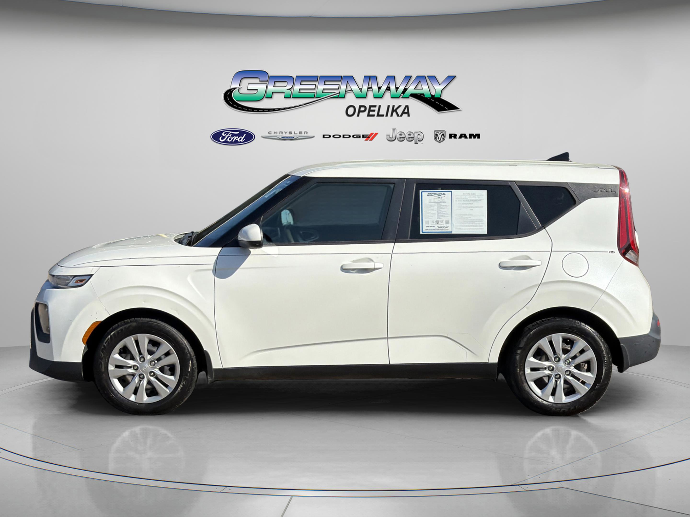 Used 2021 Kia Soul LX image 6