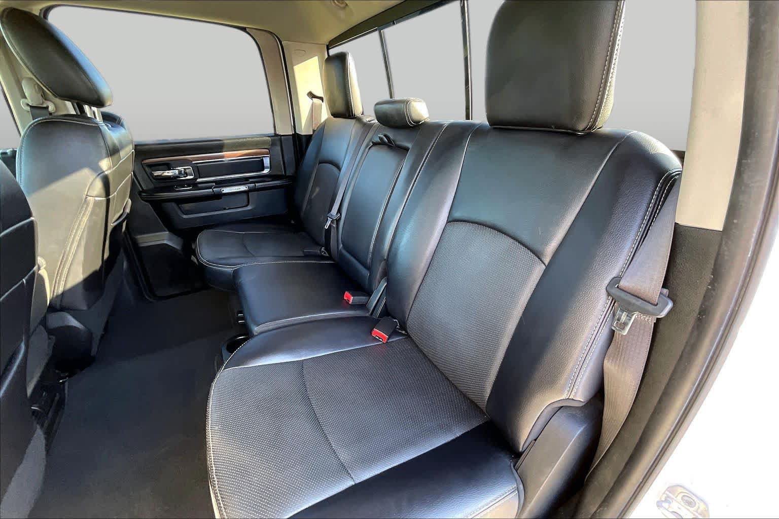Used 2017 RAM 1500 Laramie AWD/4WD image 21