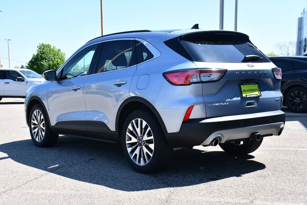 Used 2022 Ford Escape Titanium w/ Class II Trailer Tow Package AWD/4WD image 4