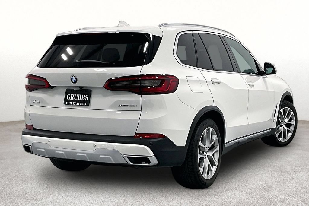 Used 2020 BMW X5 xDrive40i w/ Premium Package AWD/4WD image 2