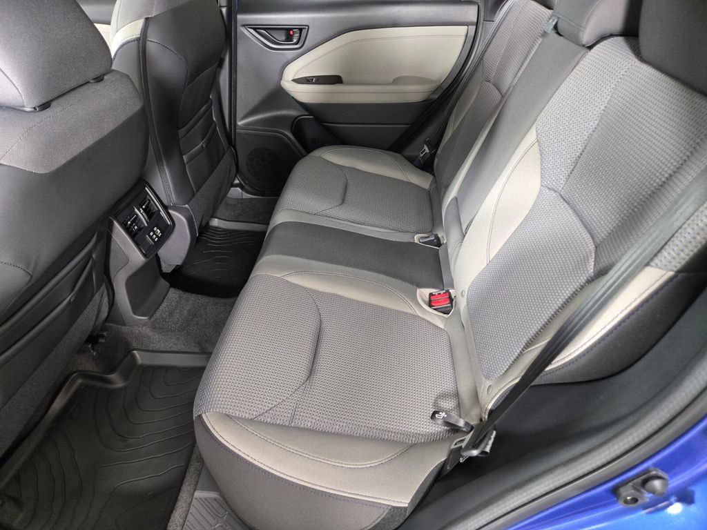 New 2026 Subaru Forester Premium AWD/4WD image 12