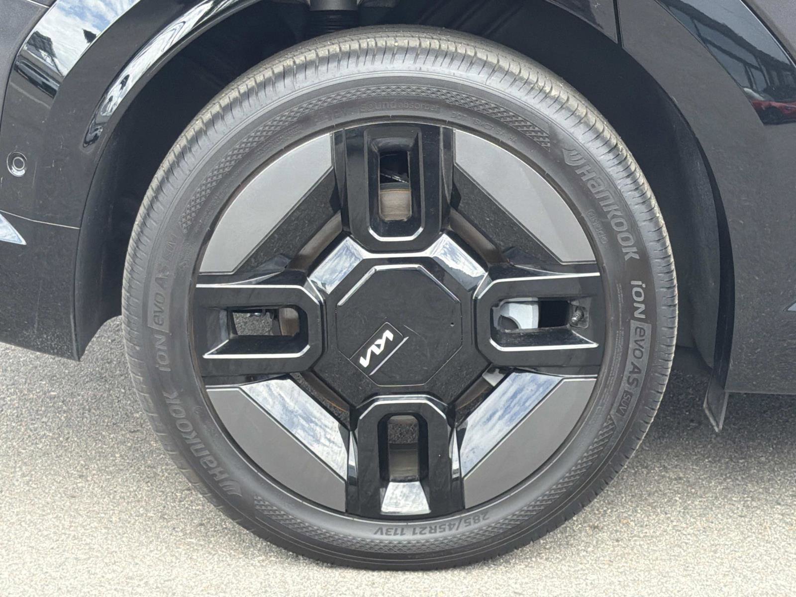 Used 2025 Kia EV9 GT-Line image 25